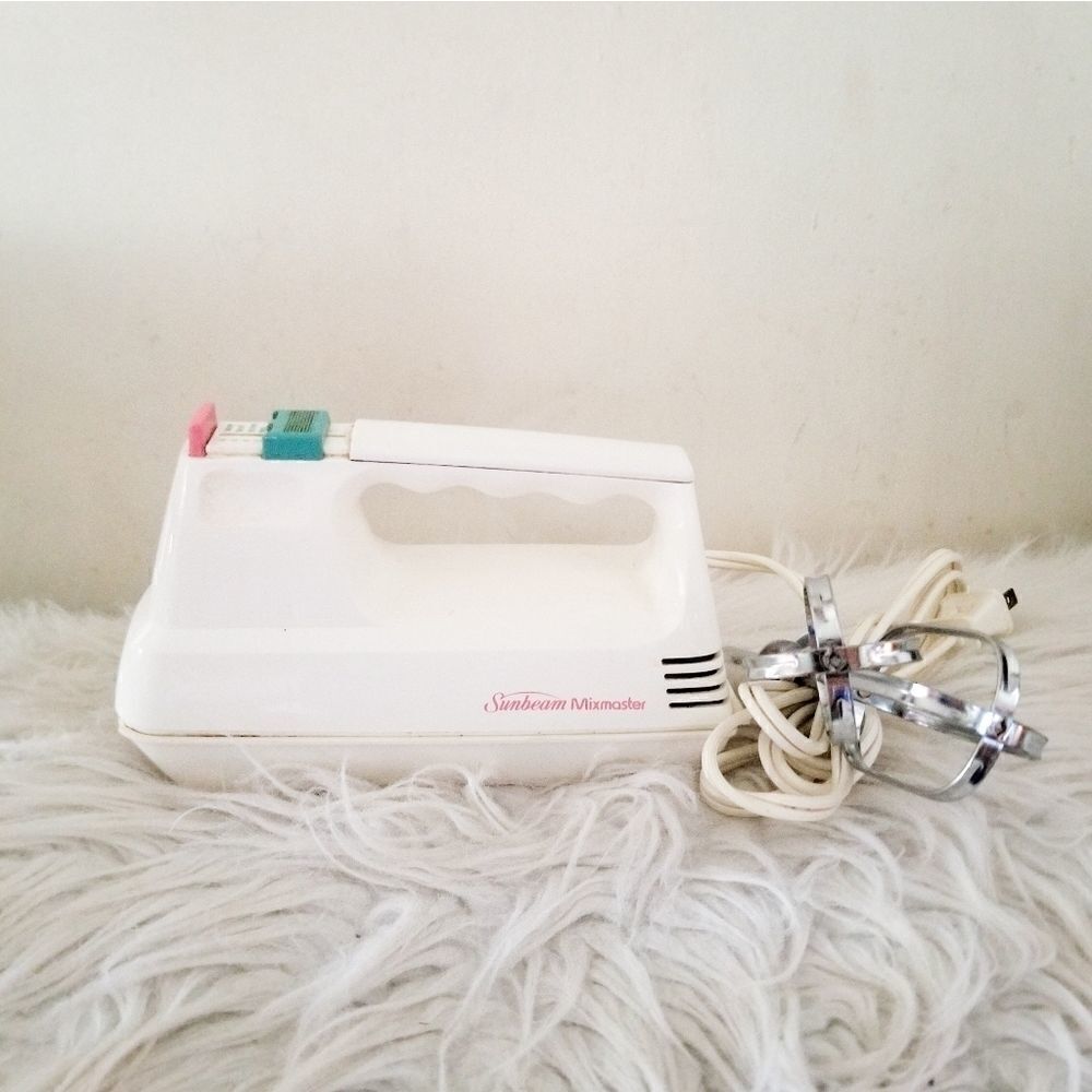 Sunbeam mixmaster VINTAGE handheld mixer